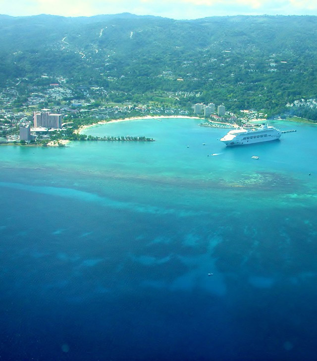 Jamaica - Flights - Dreamy Weddings