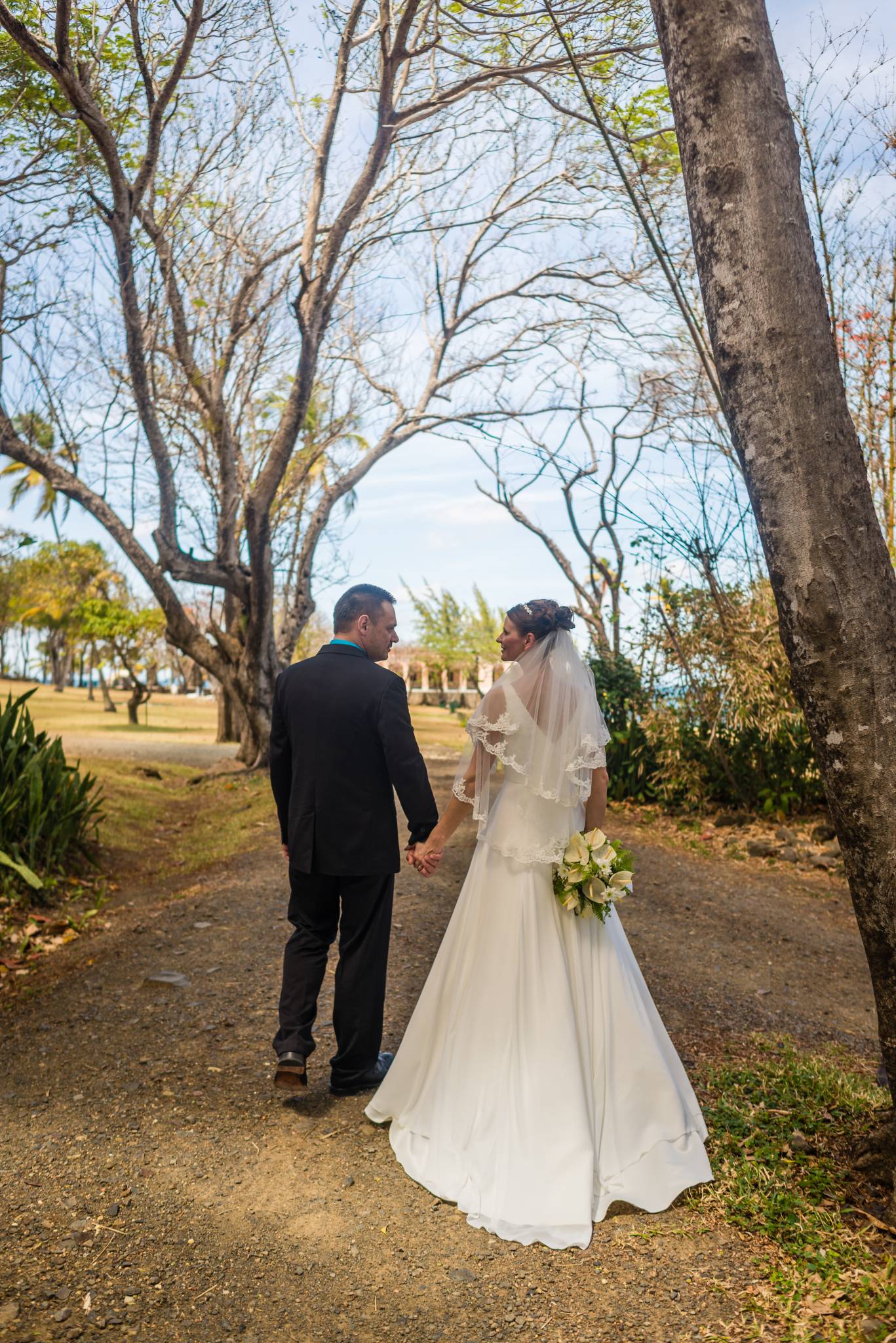 Destination Wedding Planner - St Lucia Wedding - Bride & Groom - Dreamy Weddings